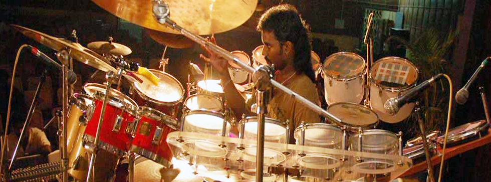 hand-drumming-world-record