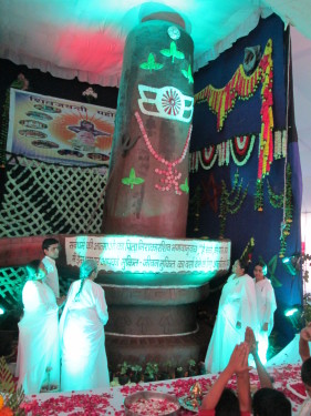  LARGEST SHIVLING BY CHOCOLATE