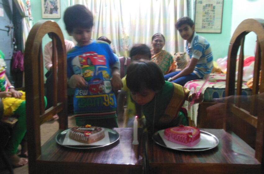  MOST 3-D SNAPS CLICKED IN A BIRTHDAY PARTY.