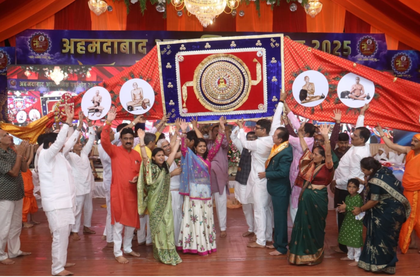  WORLD’S LONGEST SPIRITUAL RAKHI