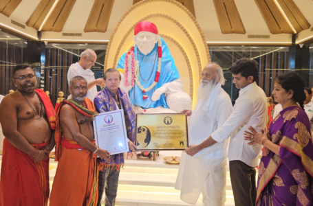 LARGEST IDOL OF SHIRDI SAI BABA MADE FROM A SINGLE MARBLE STONE
