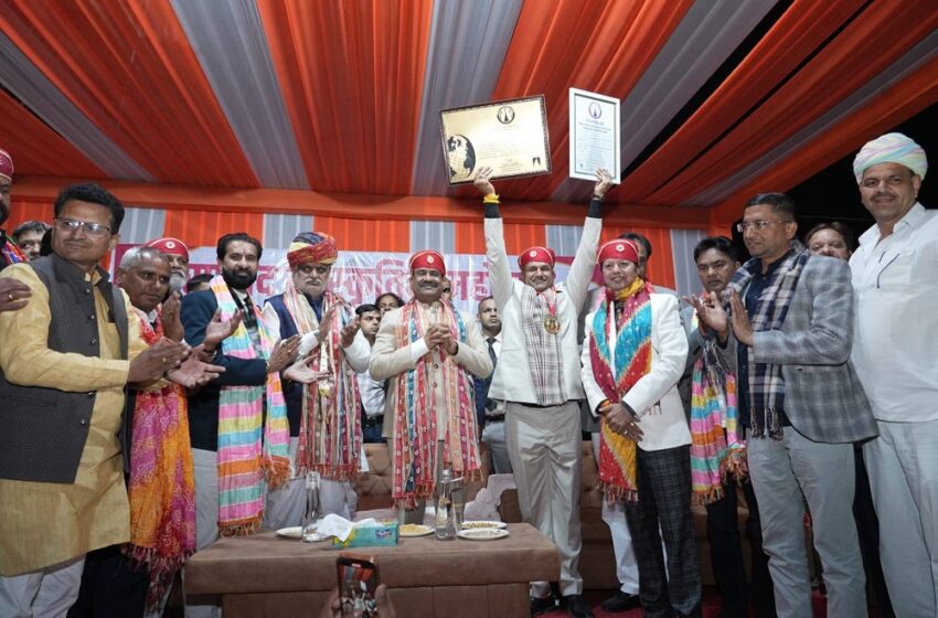  MOST FEMALE PERFORMING RAJASTHANI TRADITIONAL GHOOMAR DANCE