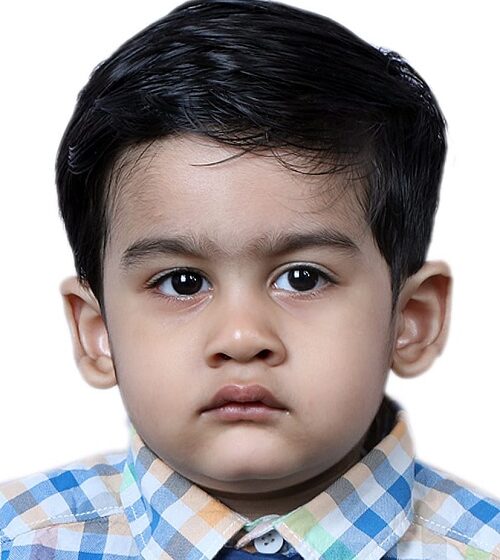  TODDLER TO IDENTIFIED AND RECITE ALPHABET IN PUZZLE BOARD