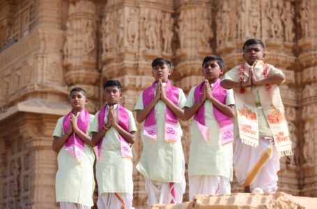 LONGEST OMKAR CHANTING MARATHON BY A GROUP (SIMULTANEOUSLY)