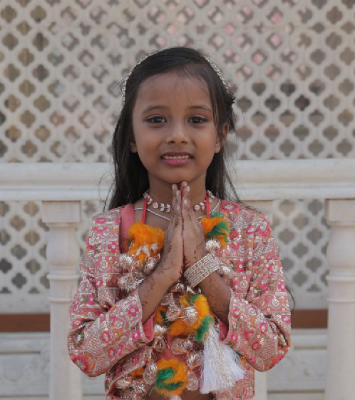  YOUNGEST GIRL TO OBSERVE UPDHAN TAP