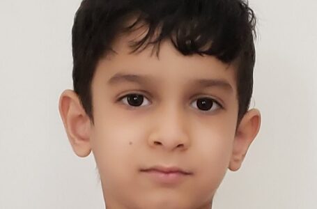 FASTEST BOY TO WRITE SQUARES AND ROMAN NUMERALS OF 1 TO 50