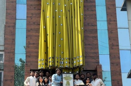 WORLD’S LARGEST HANDMADE LADIES KURTI SET