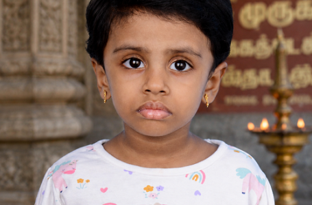 TODDLER GIRL RECITES TAMIL THIRUKURALS IN 1 Min.