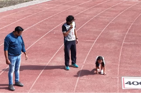 YOUNGEST GIRL TO COMPLETE A 400-METER RUN IN THE FASTEST TIME