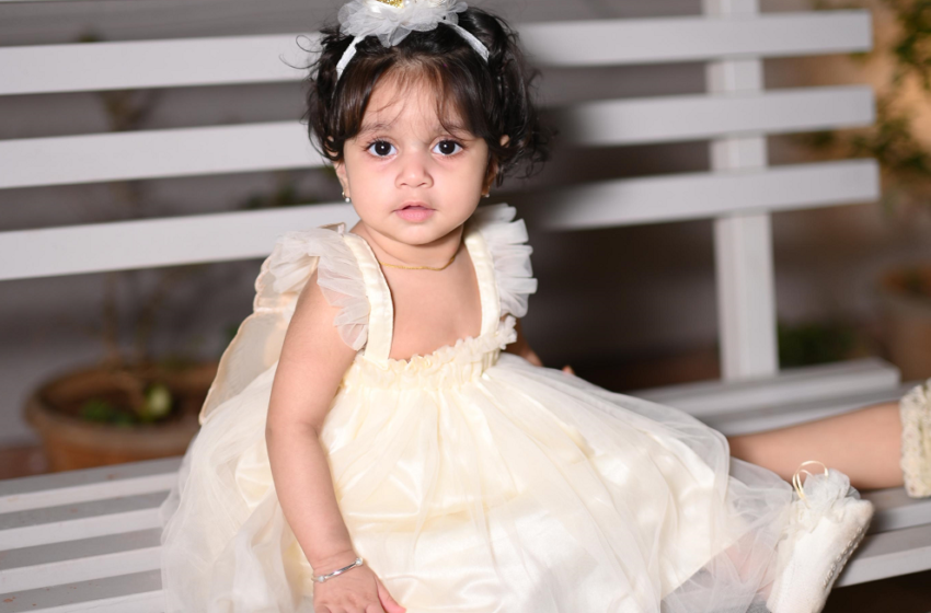  MAXIMUM FAMILY MEMBERS AND CAREGIVERS IDENTIFIED BY NAME FROM PHOTOGRAPHS BY A TODDLER GIRL