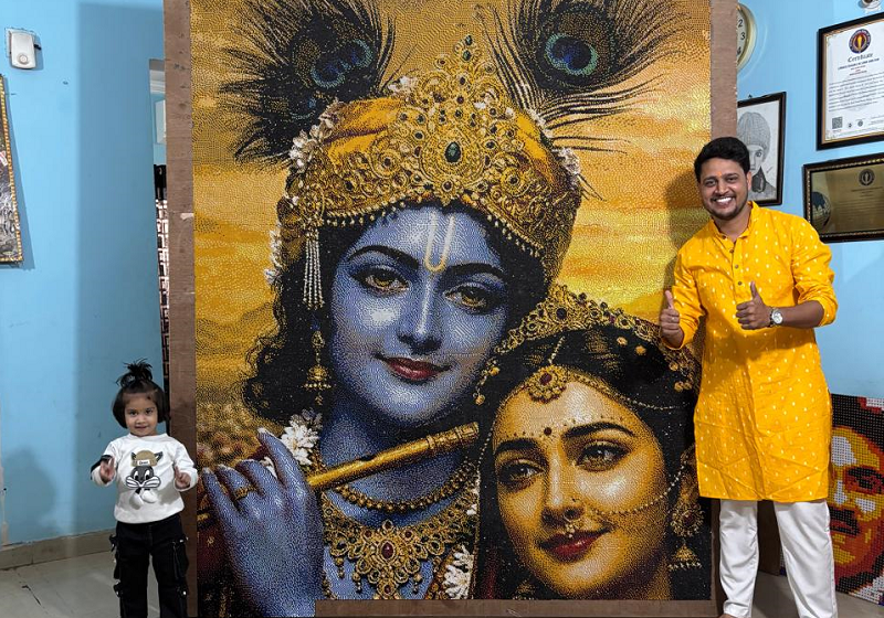  LARGEST SPIRITUAL PORTRAIT MADE USING DIFFERENT VARIETIES OF BEADS