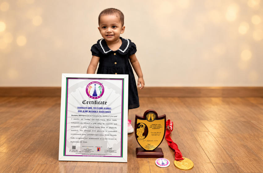  TODDLER GIRL TO CLIMB A GRILL AND JUMP WITHOUT ASSISTANCE